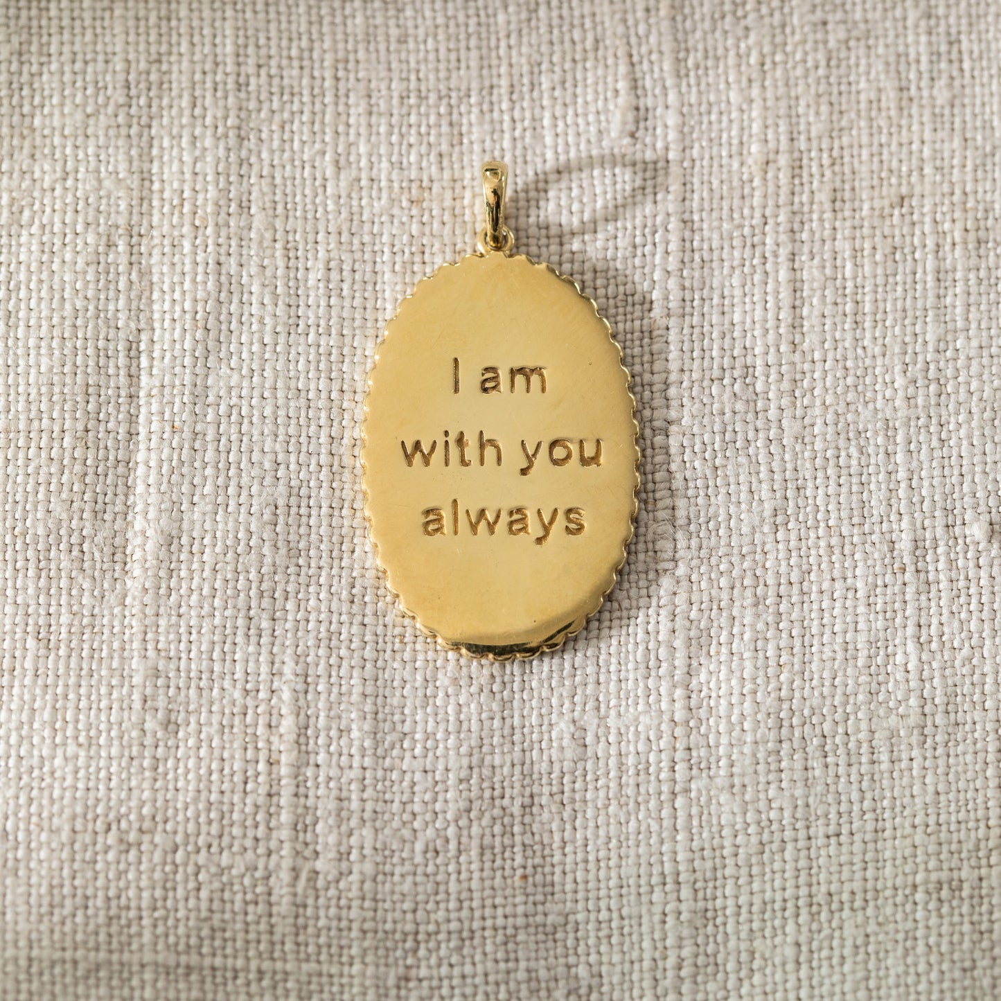 Pendant Iam with you always